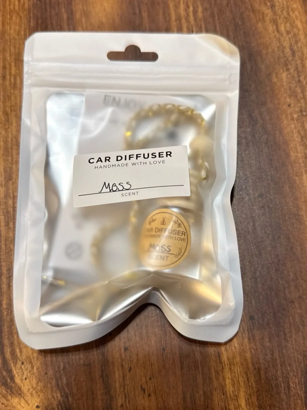 Car Diffuser Keychain - Gold (Moss Scent)